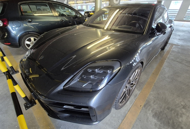 Porsche 972 Panamera Turbo E-Hybrid