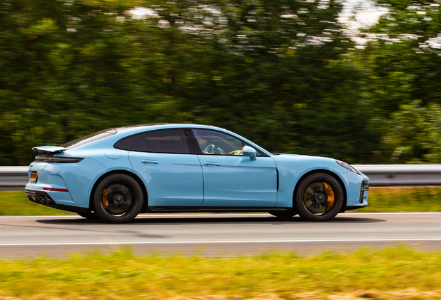 Porsche 972 Panamera Turbo S E-Hybrid