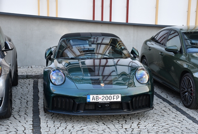 Porsche 992 Carrera 4 GTS Cabriolet MkII