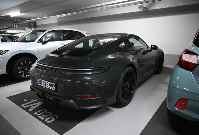 Porsche 992 Carrera 4 GTS MkII