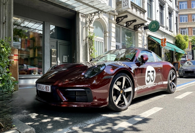 Porsche 992 Targa 4S MkI Heritage Design Edition