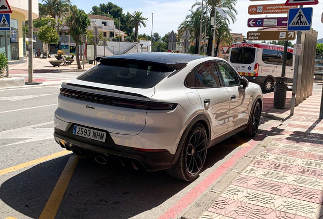 Porsche Cayenne Coupé Turbo E-Hybrid