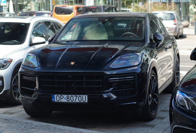 Porsche Cayenne Coupé Turbo E-Hybrid