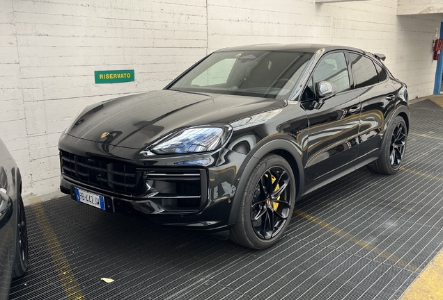 Porsche Cayenne Coupé Turbo E-Hybrid