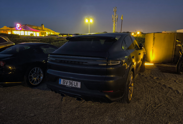 Porsche Cayenne Coupé Turbo E-Hybrid