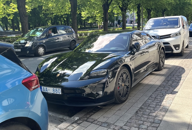 Porsche Taycan GTS MkI