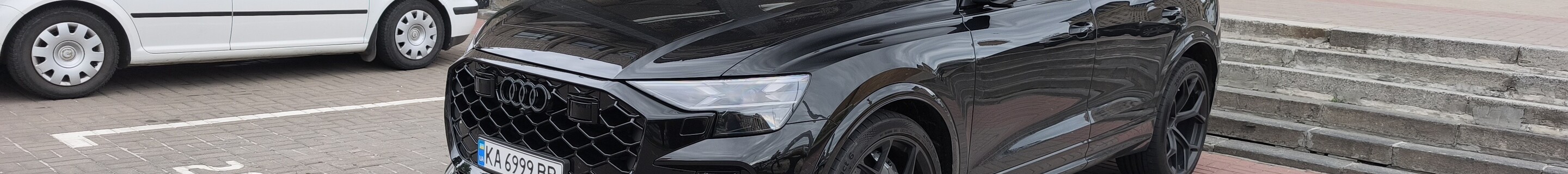Audi RS Q8 2024