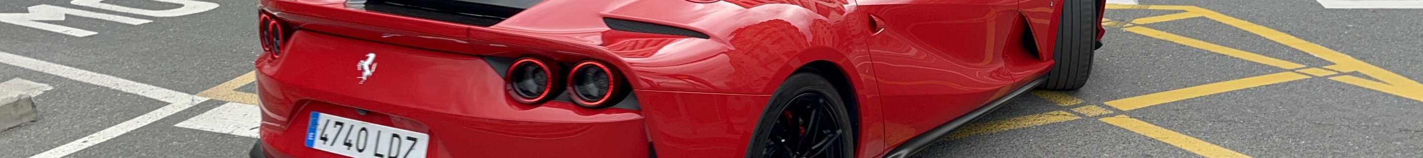 Ferrari 812 Superfast