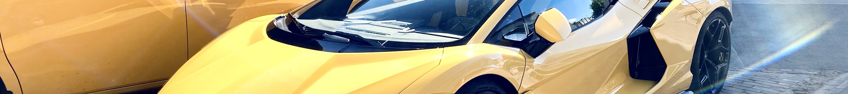 Lamborghini Revuelto