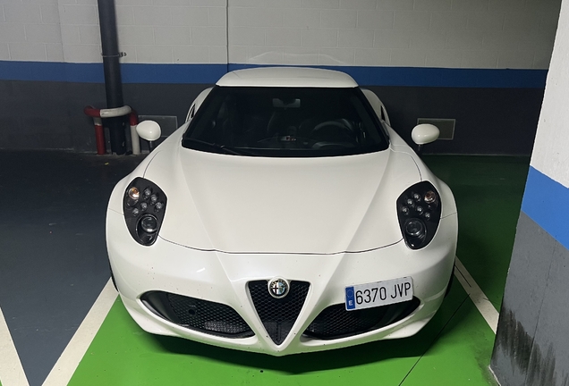 Alfa Romeo 4C Coupé