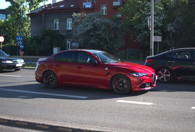 Alfa Romeo Giulia Quadrifoglio 2023