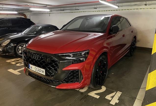 Audi RS Q8 2024