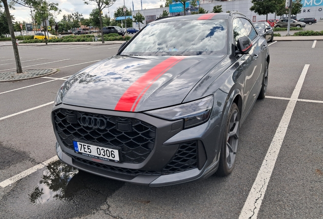Audi RS Q8 2024
