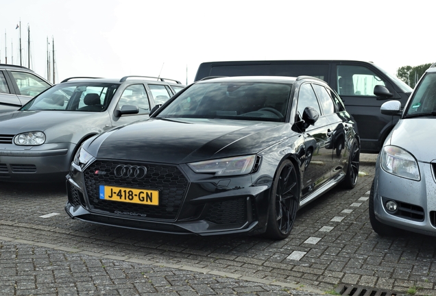 Audi RS4 Avant B9