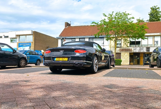 Bentley Continental GTC V8 2020