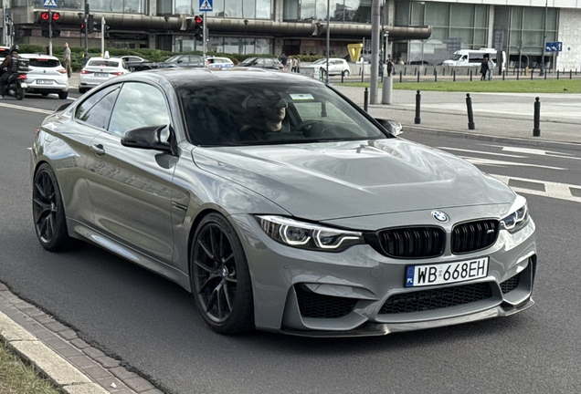 BMW M4 F82 CS