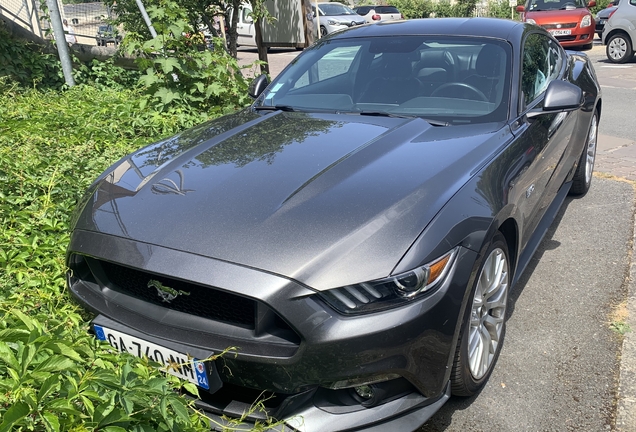 Ford Mustang GT 2015