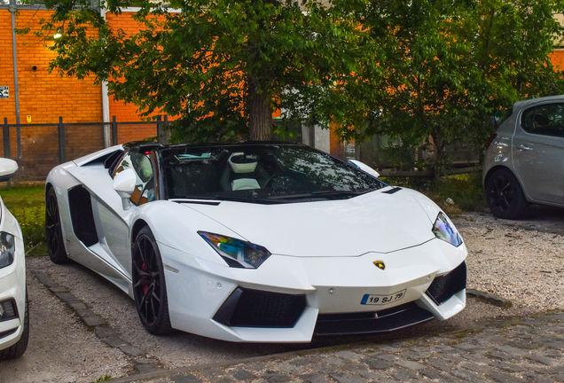 Lamborghini Aventador LP700-4 Roadster