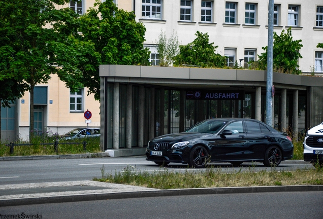 Mercedes-AMG Brabus C B40S-650 W205