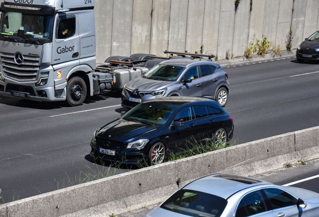 Mercedes-AMG CLA 45 Shooting Brake X117