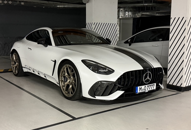 Mercedes-AMG GT 63 Pro C192
