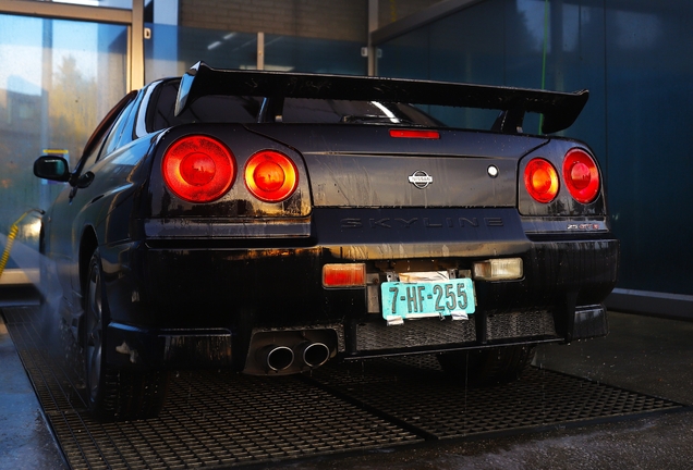 Nissan Skyline R34