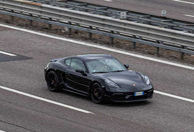 Porsche 718 Cayman GTS 4.0