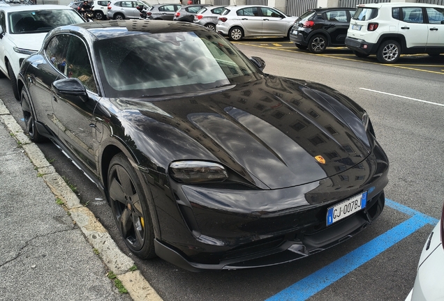 Porsche Taycan Turbo S Cross Turismo MkI