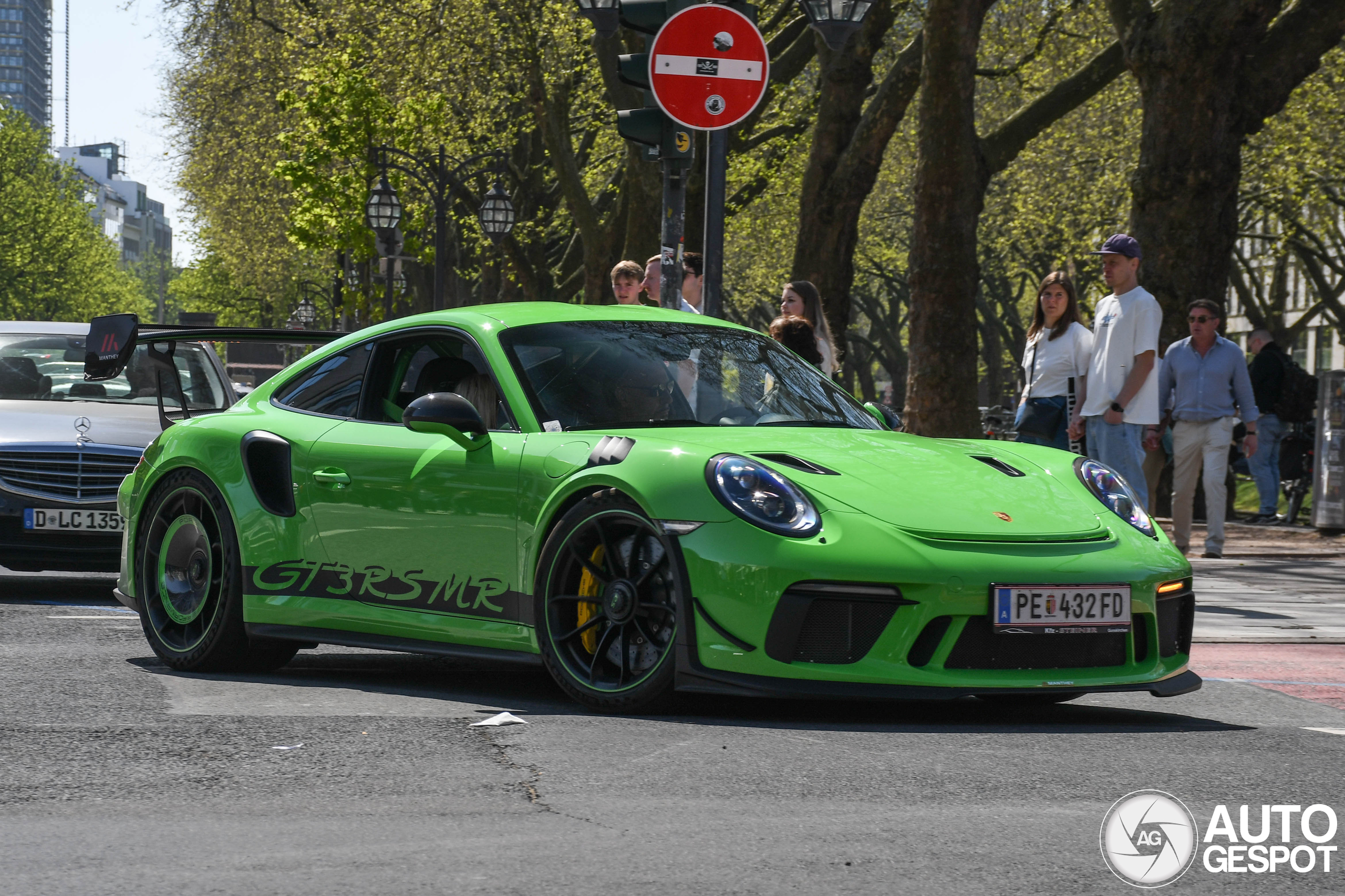 Porsche 991 GT3 RS MkII Manthey Racing