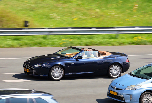 Aston Martin DB9 Volante