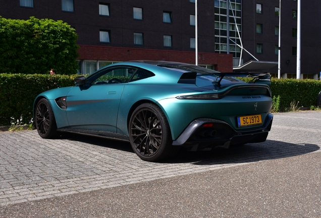 Aston Martin V8 Vantage Formula 1 Edition
