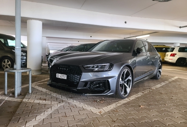 Audi RS4 Avant B9