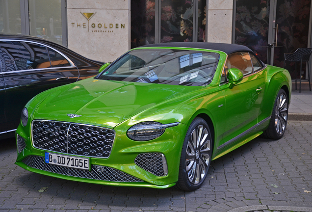 Bentley Continental GTC Mulliner 2025