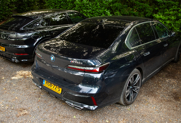 BMW M760e xDrive
