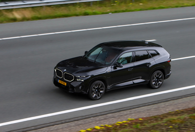 BMW XM G09