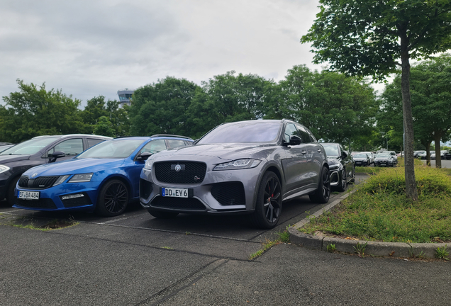 Jaguar F-PACE SVR