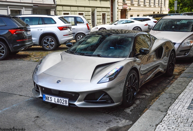 Lotus Emira