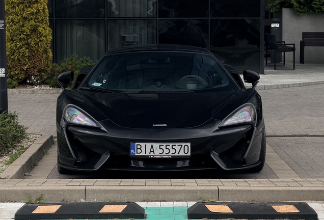 McLaren 570GT MSO Black Collection