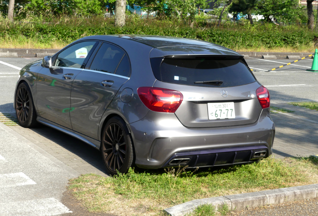 Mercedes-AMG A 45 W176 2015