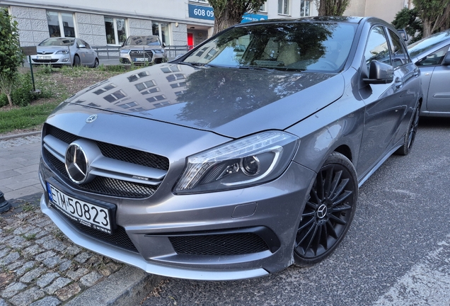 Mercedes-Benz A 45 AMG