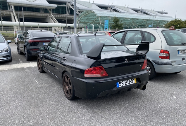 Mitsubishi Lancer Evolution VIII GSR