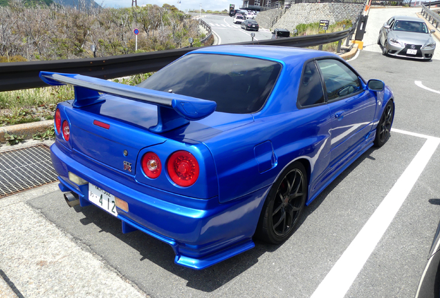 Nissan Skyline R34 GT-R