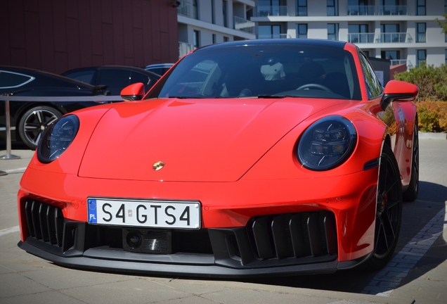 Porsche 992 Carrera 4 GTS MkII