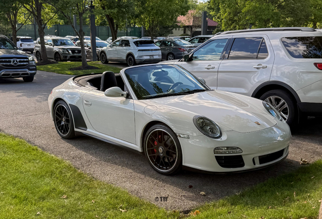 Porsche 997 Carrera 4 GTS Cabriolet
