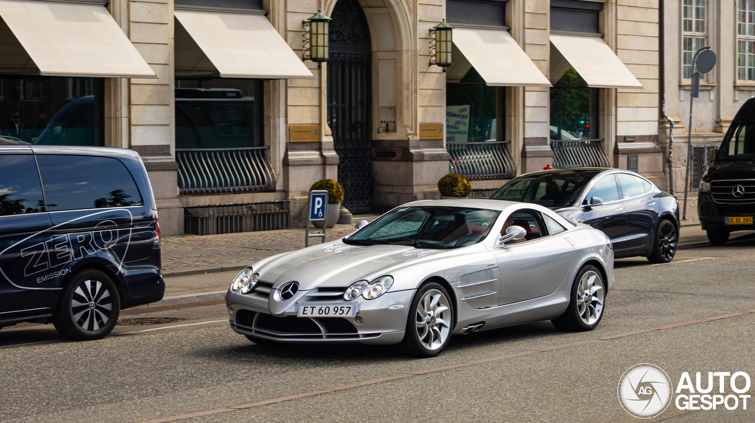 Mercedes-Benz SLR McLaren