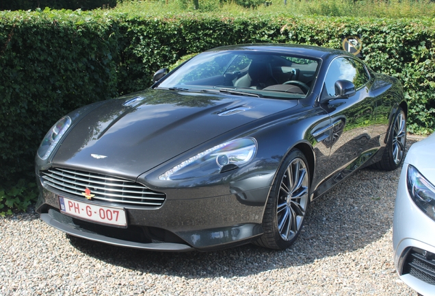 Aston Martin Virage 2011