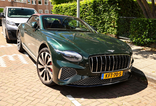 Bentley Continental GTC Azure 2025
