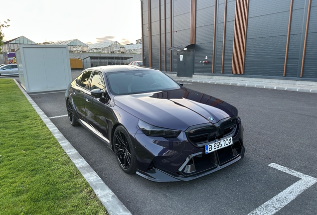 BMW M5 G90