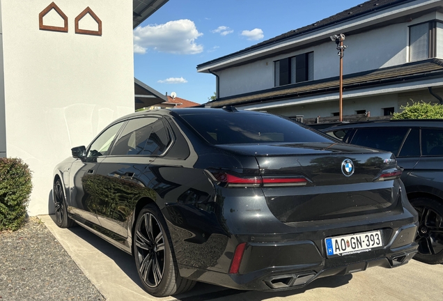 BMW M760e xDrive