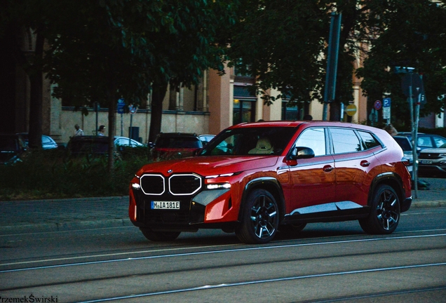 BMW XM G09